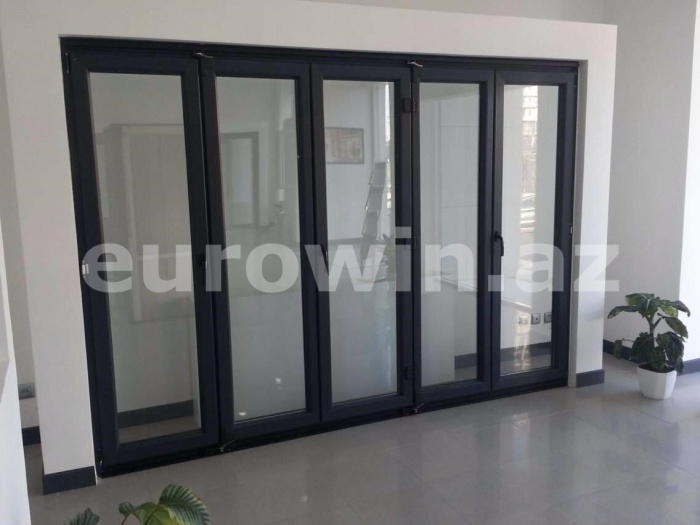 Plastik Pəncərələr