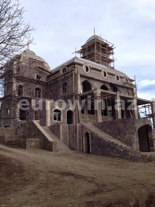 Plastik Pəncərələr