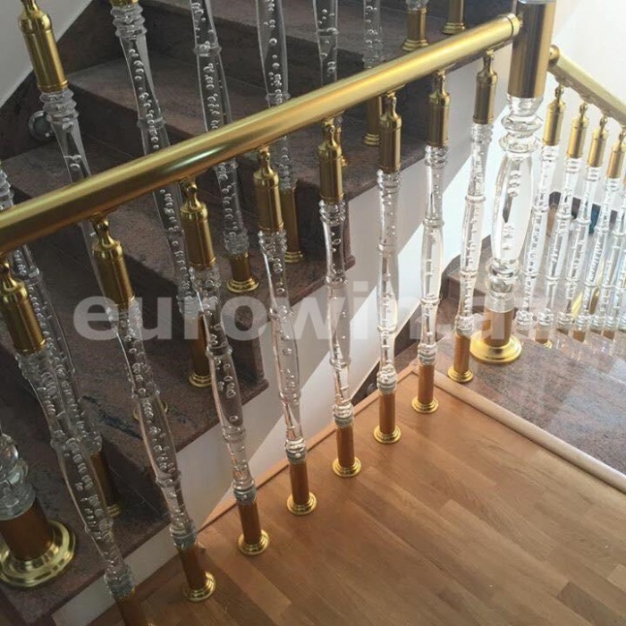 Pleksi məhəccər sistemləri