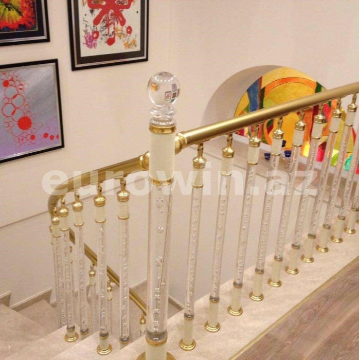 Pleksi məhəccər sistemləri