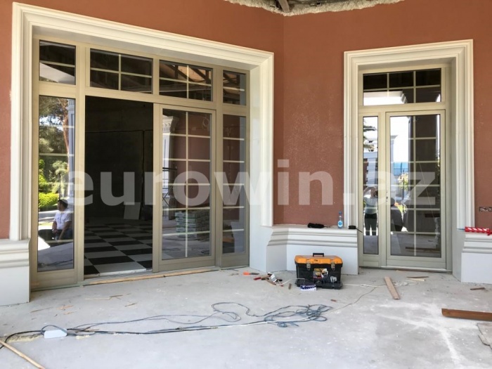 Taxta pəncərələr