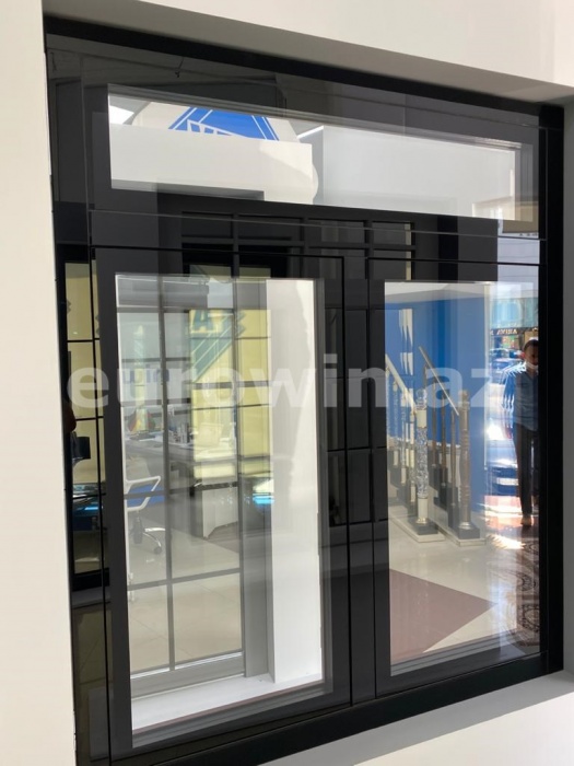 Taxta pəncərələr