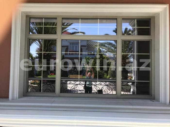 Taxta pəncərələr