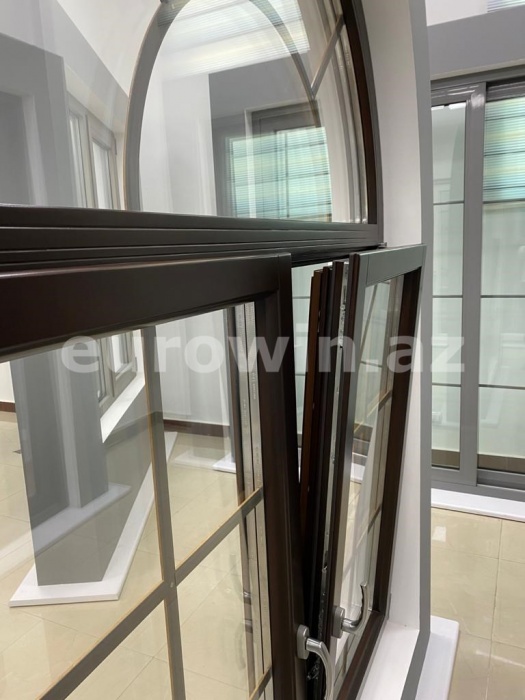 Taxta pəncərələr